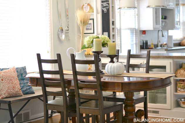 DINING-ROOM-FALL-TABLE-7
