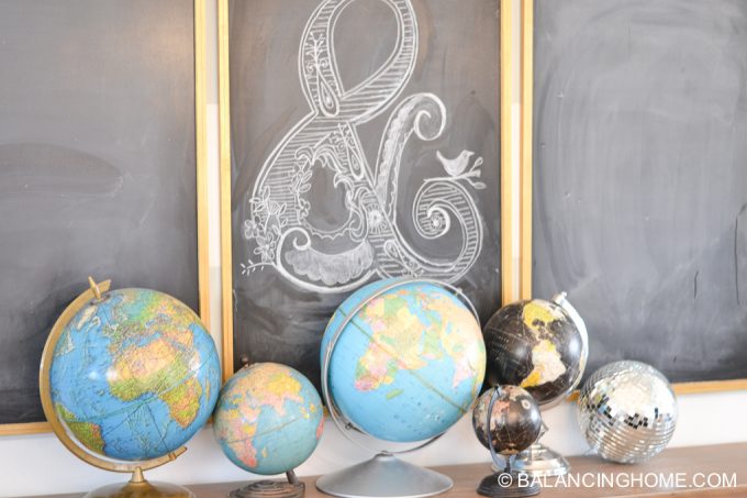 chalkboards-and-globes-2