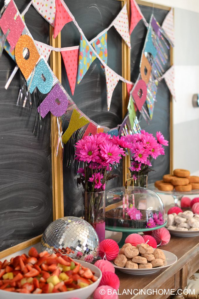 girl-pink-flower-pancake-breakfast-birthday-party-3