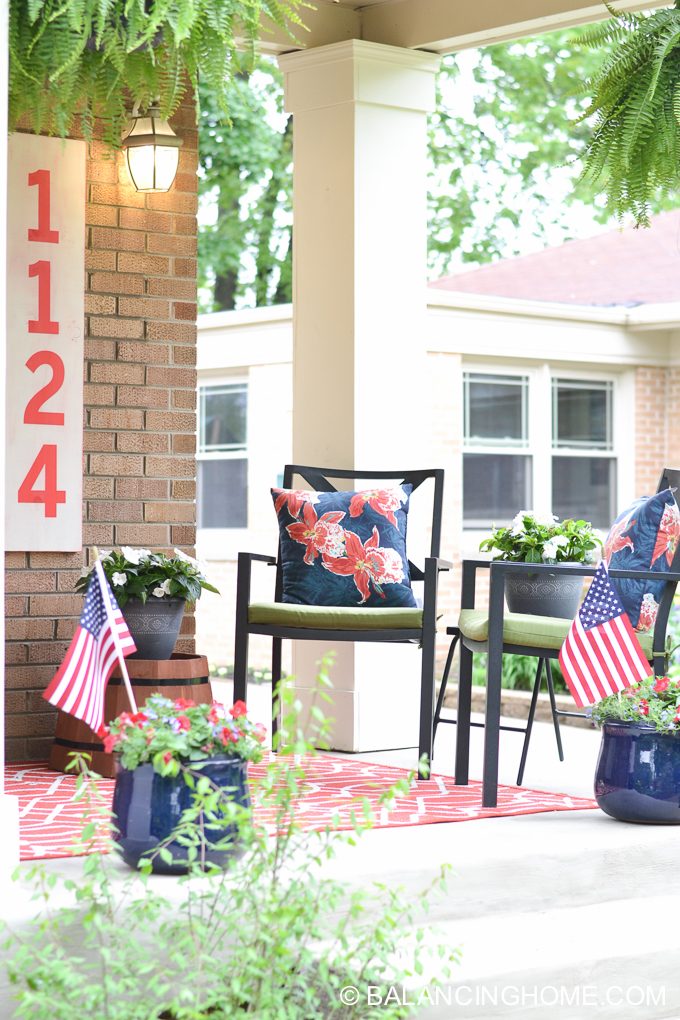 patriotic-porch-memorial-day-4