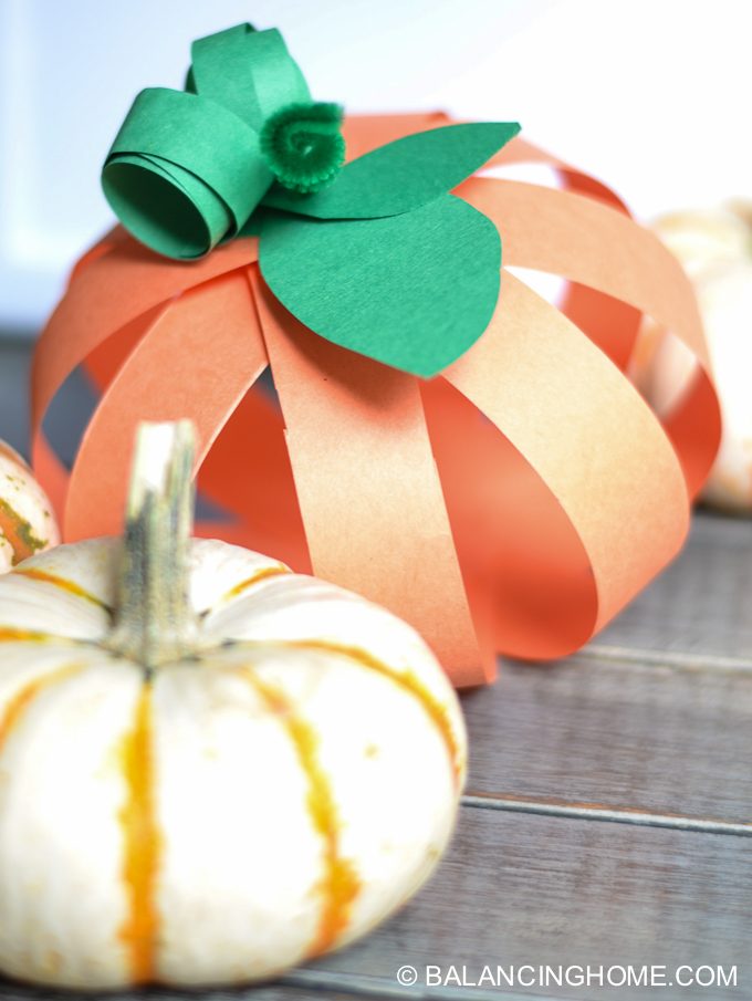 This paper strip pumpkin craft is simple, affordable and easy adapted for any age or decor. 